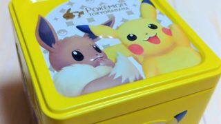 【ピカチュウ】ポケモン東京ばな奈　はみ出しチョコのクッキーサンドのスペシャル缶